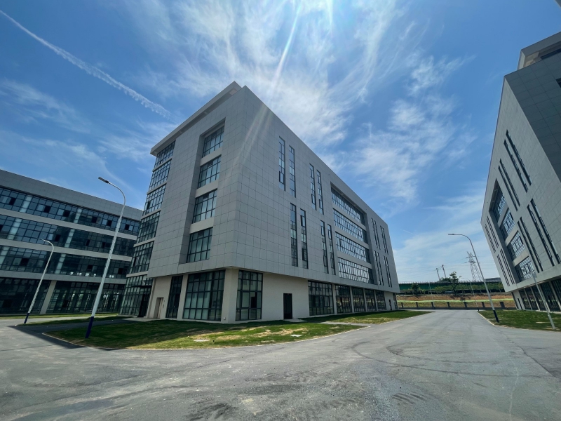 成都市成華區(qū)東廣人工智能谷，成華區(qū)三環(huán)邊龍?zhí)豆δ軈^(qū)國(guó)資標(biāo)準(zhǔn)化廠房出租