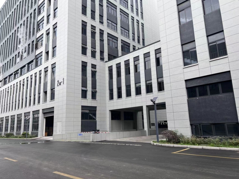 高速口廠房現(xiàn)房出售 帶污水處理池 蒸汽管道