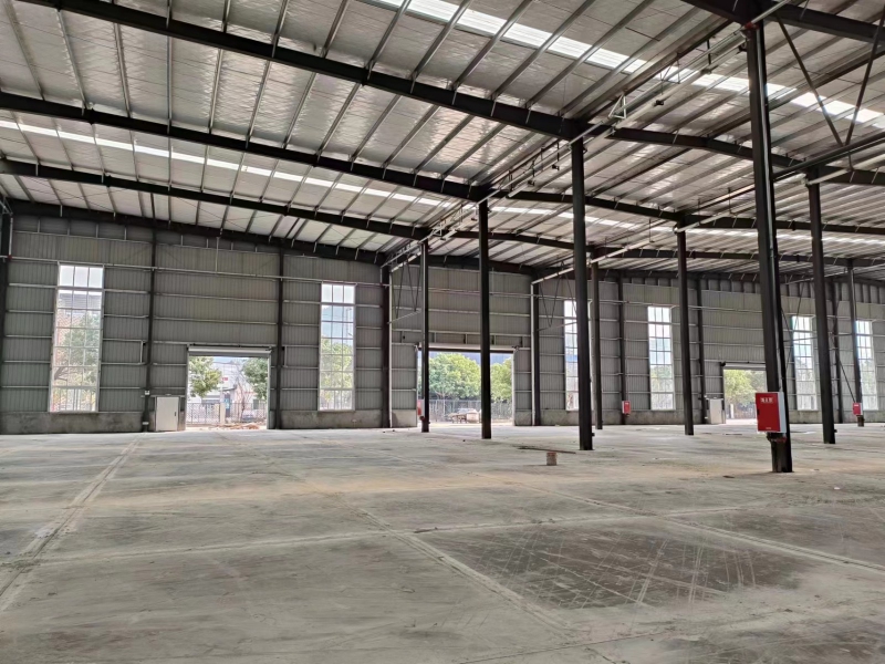 四川食品廠房出租，標準鋼結構廠房，1100平起租。