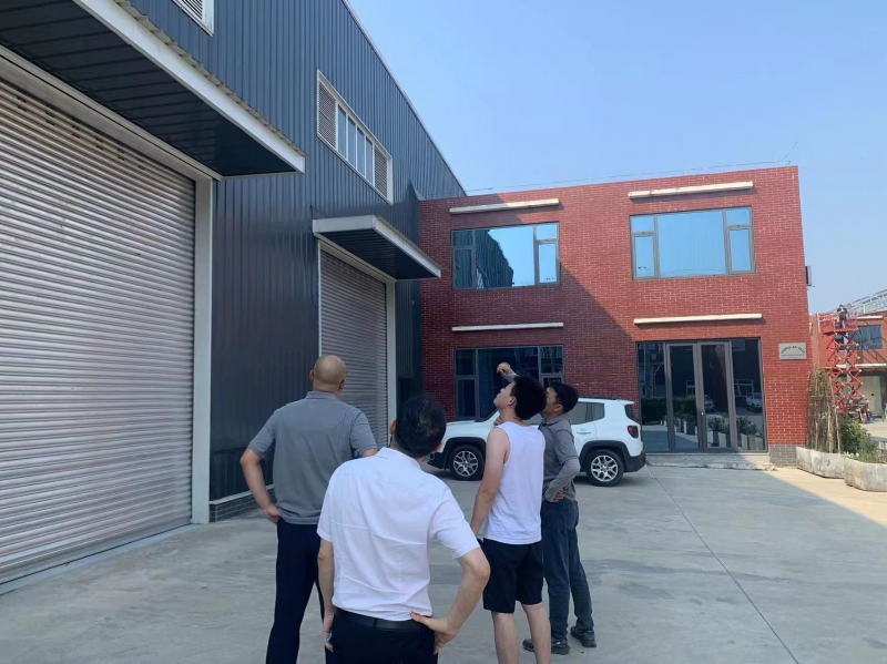 成都合聯(lián)產(chǎn)業(yè)園區(qū)廠房出售，園區(qū)環(huán)境優(yōu)美，價格優(yōu)惠，交通便利