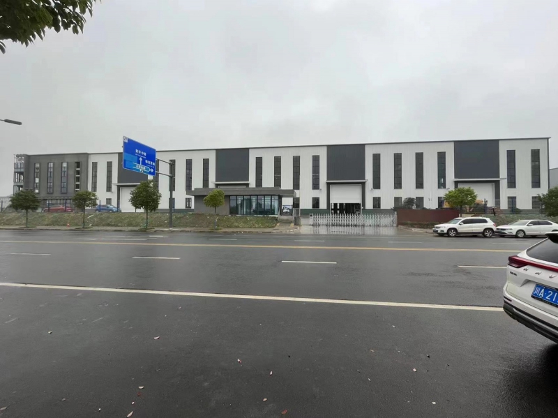 成都龍泉驛區(qū)黃土神龍汽車廠（中國(guó)二汽）旁，全新廠房出租