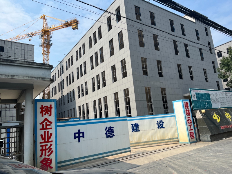 高新區(qū)廠房出售 5噸貨梯 帶消防噴淋 配套齊全