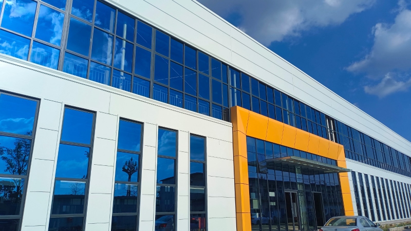 成都房東直租7000平米鋼結(jié)構(gòu)廠房（帶行車）