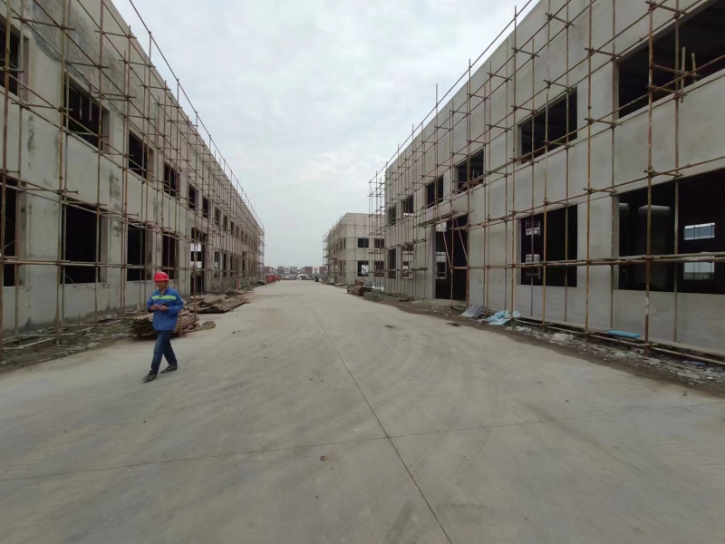 單層標(biāo)準(zhǔn)廠房，中間無立柱，獨門獨院