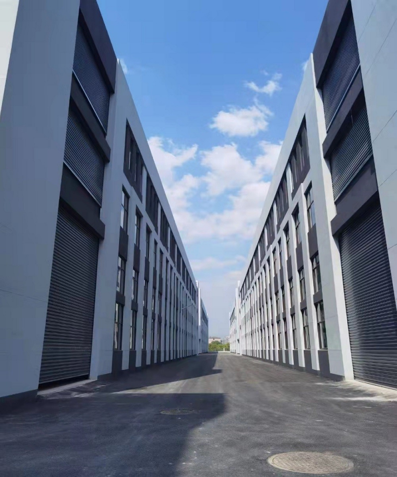 出售杭州全新獨(dú)棟廠房，只售3000多，高速輕軌環(huán)繞，生活配套齊全