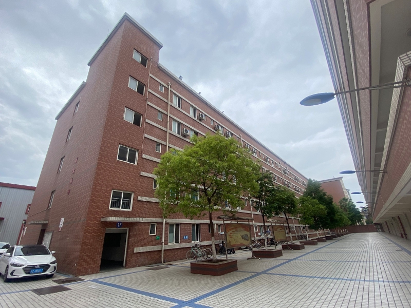 好房直租！多層單層， 獨棟獨院，配套完善，價格實惠！