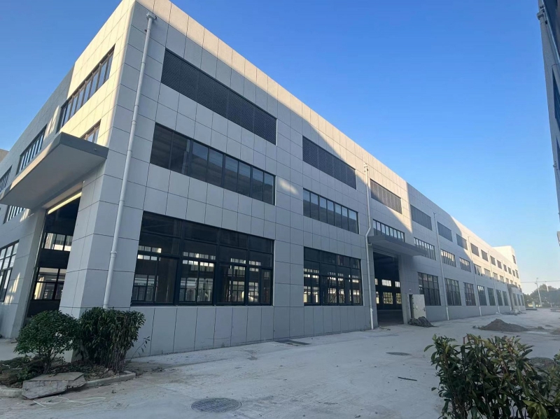 獨(dú)門獨(dú)院廠房出售 交通便捷 超大院子贈(zèng)送 停車卸貨無憂