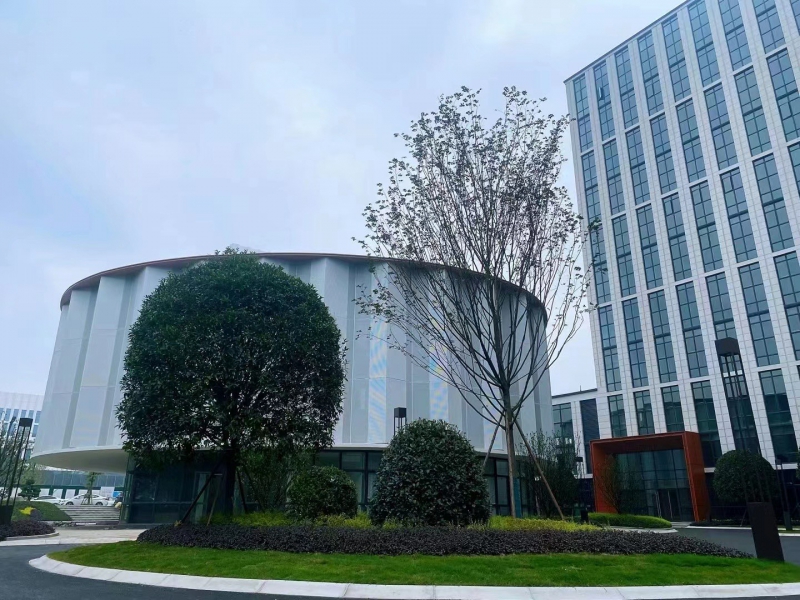 成都高新西區電子產業園辦公、研發、生產一體，高品質成熟配套