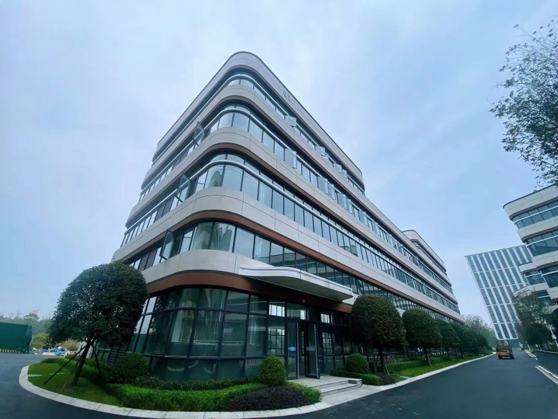 成都高新西區(qū)電子產(chǎn)業(yè)園辦公、研發(fā)、中試、生產(chǎn)一體，高品質(zhì)成熟配套