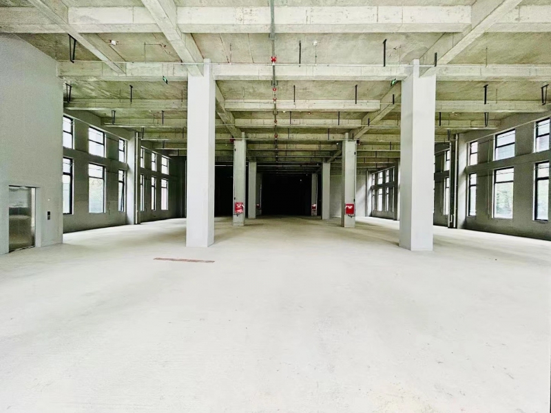 低首付購買50年可辦證框架廠房，商業銀行放款，贈送花園