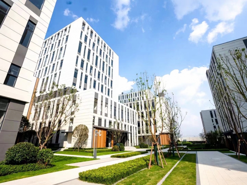 低首付購買50年可辦證框架廠房，商業銀行放款，贈送花園