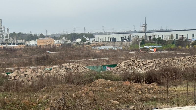 江油市龍風(fēng)鎮(zhèn)工業(yè)用地出售，已報(bào)規(guī)報(bào)建，證件齊全，50年產(chǎn)權(quán)