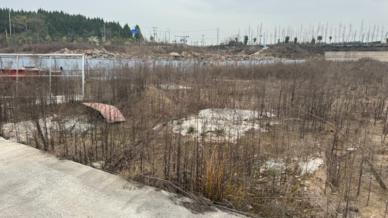 江油市龍風(fēng)鎮(zhèn)工業(yè)用地出售，已報(bào)規(guī)報(bào)建，證件齊全，50年產(chǎn)權(quán)