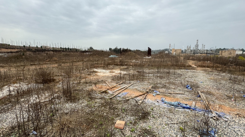 江油市龍風(fēng)鎮(zhèn)工業(yè)用地出售，已報(bào)規(guī)報(bào)建，證件齊全，50年產(chǎn)權(quán)