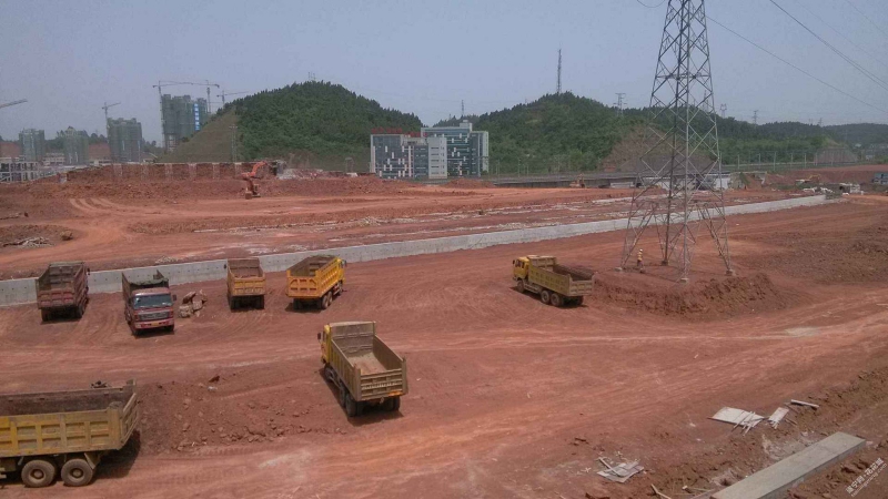 惠州市惠陽區(qū)良井鎮(zhèn)48000平方米紅本工業(yè)土地出售?