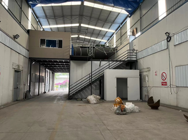 成都市金牛區廠房出租，標準鋼結構；臨街 有單獨出口，商圈完整