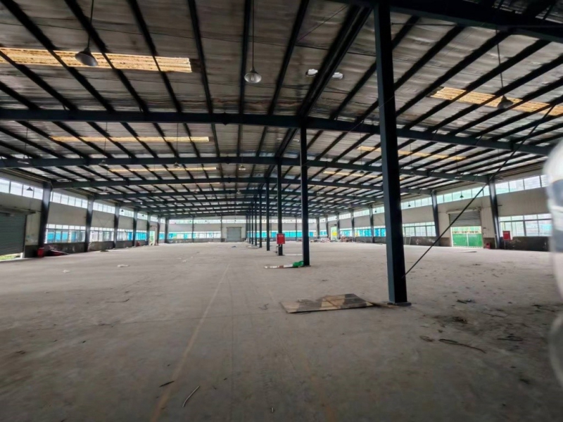 溫江產(chǎn)業(yè)園地鐵口產(chǎn)權(quán)完整10000平可分租整租