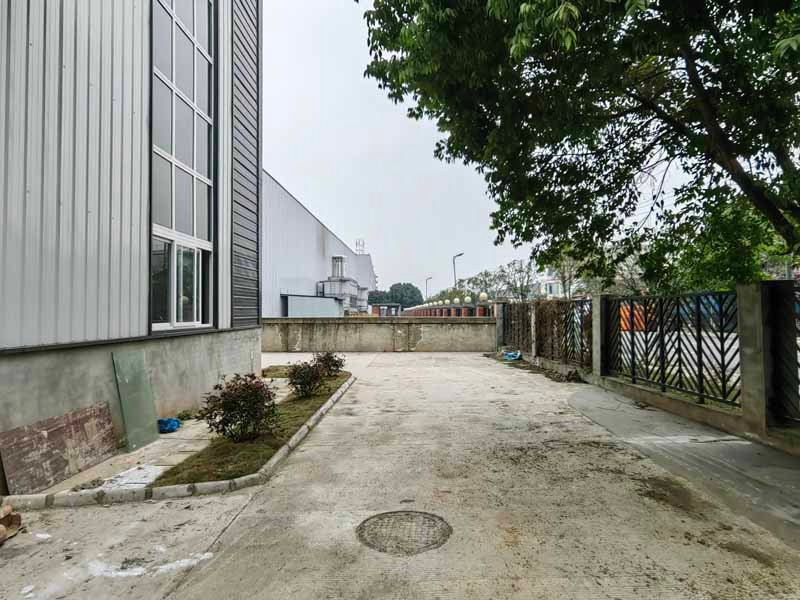 新都2600平米特色飲品加工廠房出租