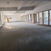 膜材料小鎮框架結構廠房出租