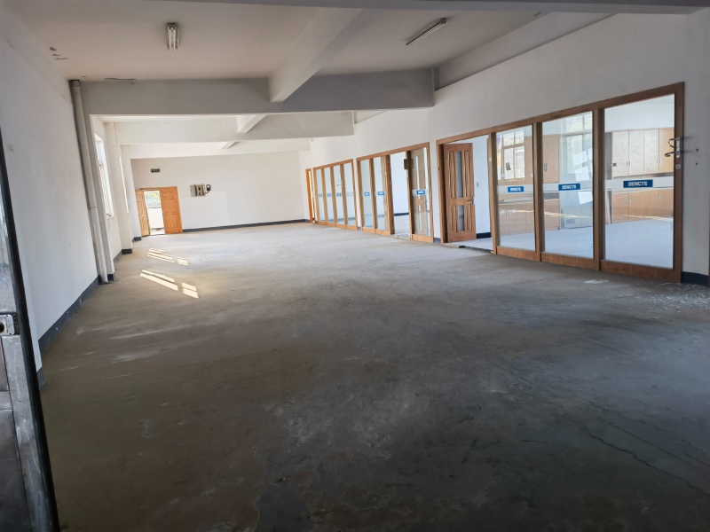 高速口5公里,時代高架下來就是廠房位置