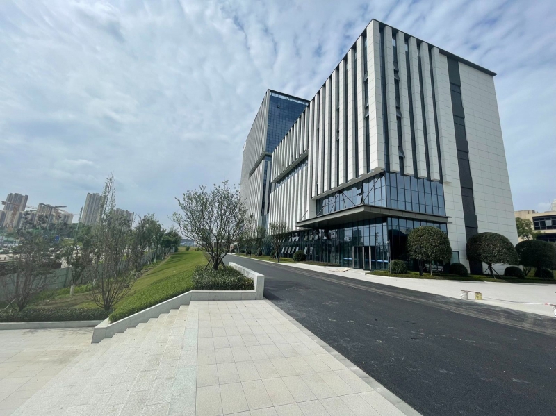 天府生物城稀缺6000平，醫(yī)藥園區(qū)帶蒸汽工業(yè)排污，可環(huán)評(píng)生產(chǎn)