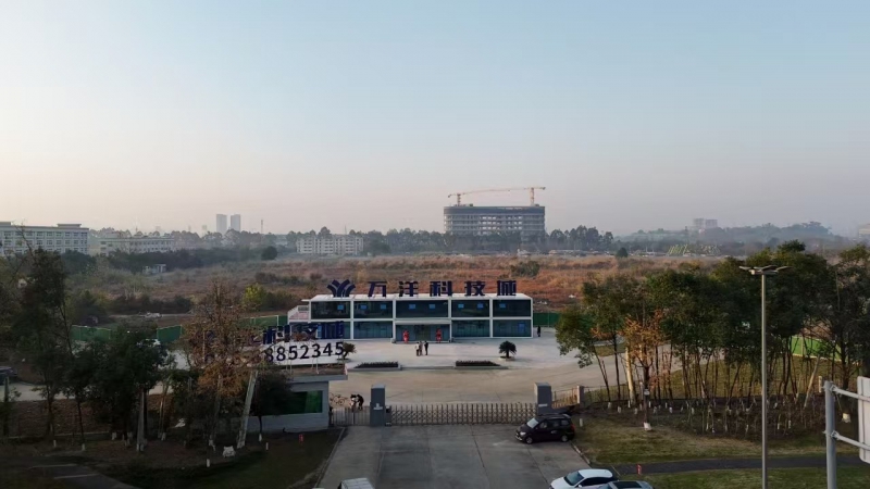 成都經(jīng)開區(qū) 1000㎡標(biāo)準(zhǔn)廠房出售 獨門獨院戶型獨立產(chǎn)權(quán) 臨地鐵高鐵