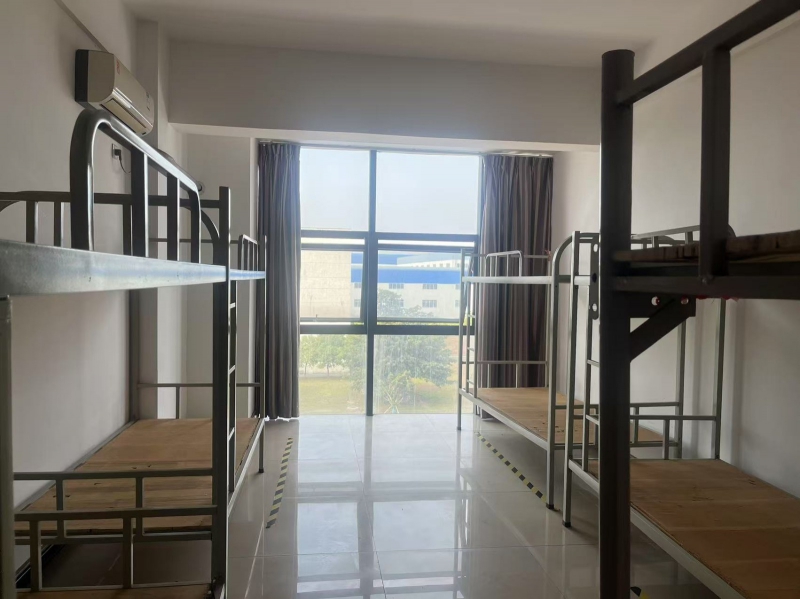 龍泉經開區130間宿舍精裝修配套齊全拎包入住