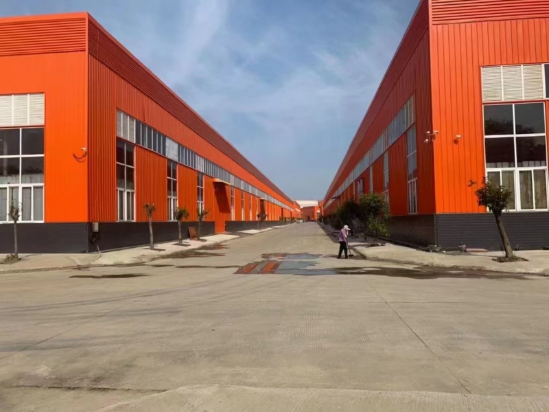 廣漢廠房面積500-130000平方，可分租可整租，另有69畝土地可合作