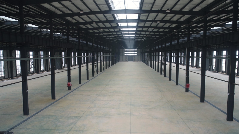 1千-1.3萬平生產或倉儲廠房