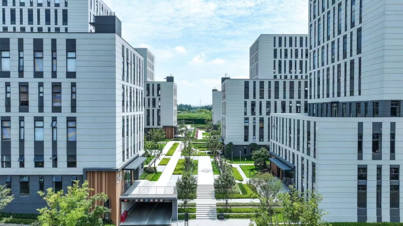 園區直租，成華地鐵口10米產業園，有環評能生產辦公