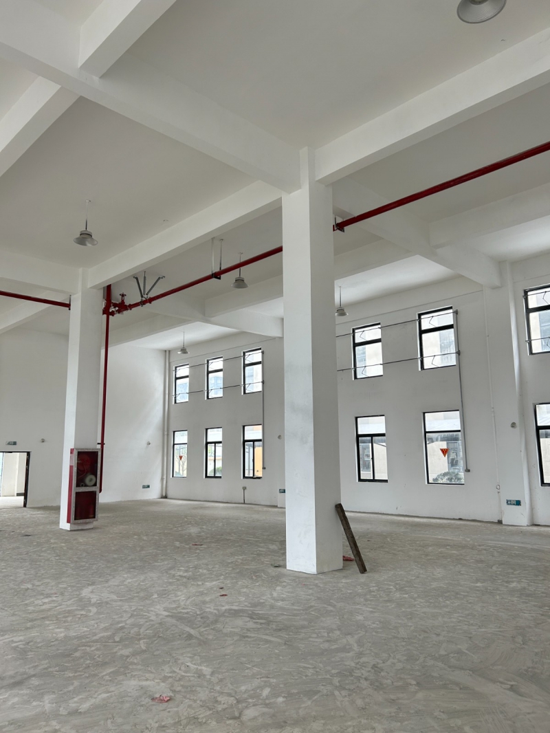 湖州優質工業廠房招租——2000㎡雙層半+露臺/貨梯