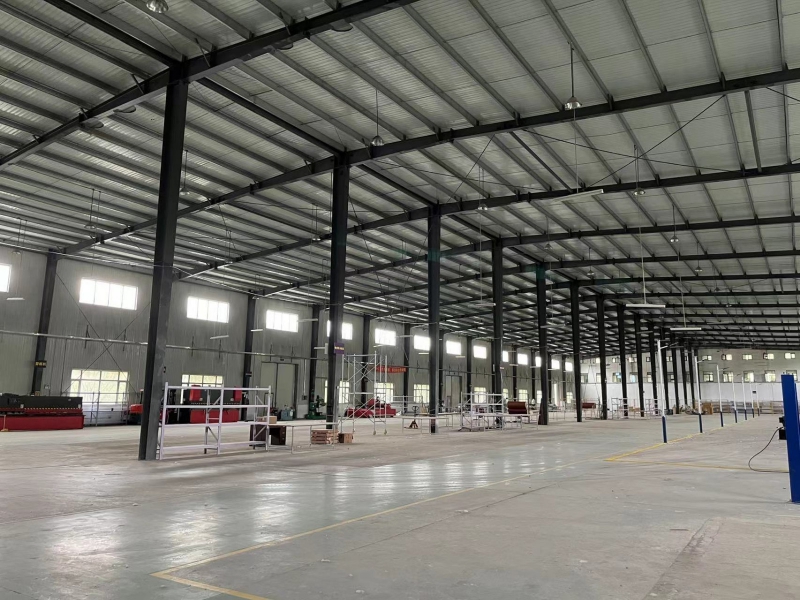 出租園區標準廠房，交通便利，環境優美，可辦公，可代辦手續