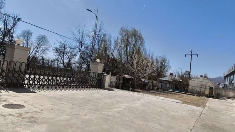 北京西懷來兩個廠庫房出租出售有天車