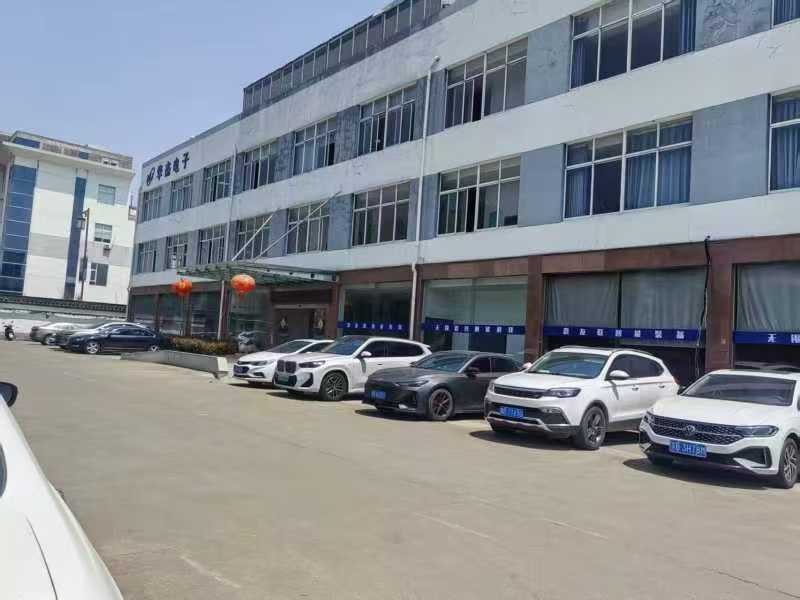 鵝湖鎮(zhèn)廠房招租1200-3200平方，鋼筋混凝土以及鋼結構車間，可分租可整租房東直租，無中介轉(zhuǎn)讓費